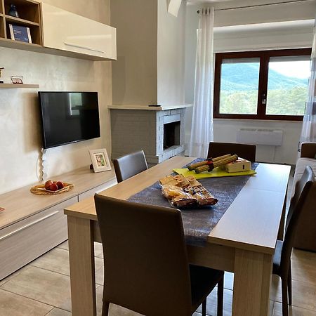 Appartamento Casa Vacanze Bijou Фиуджи Екстериор снимка